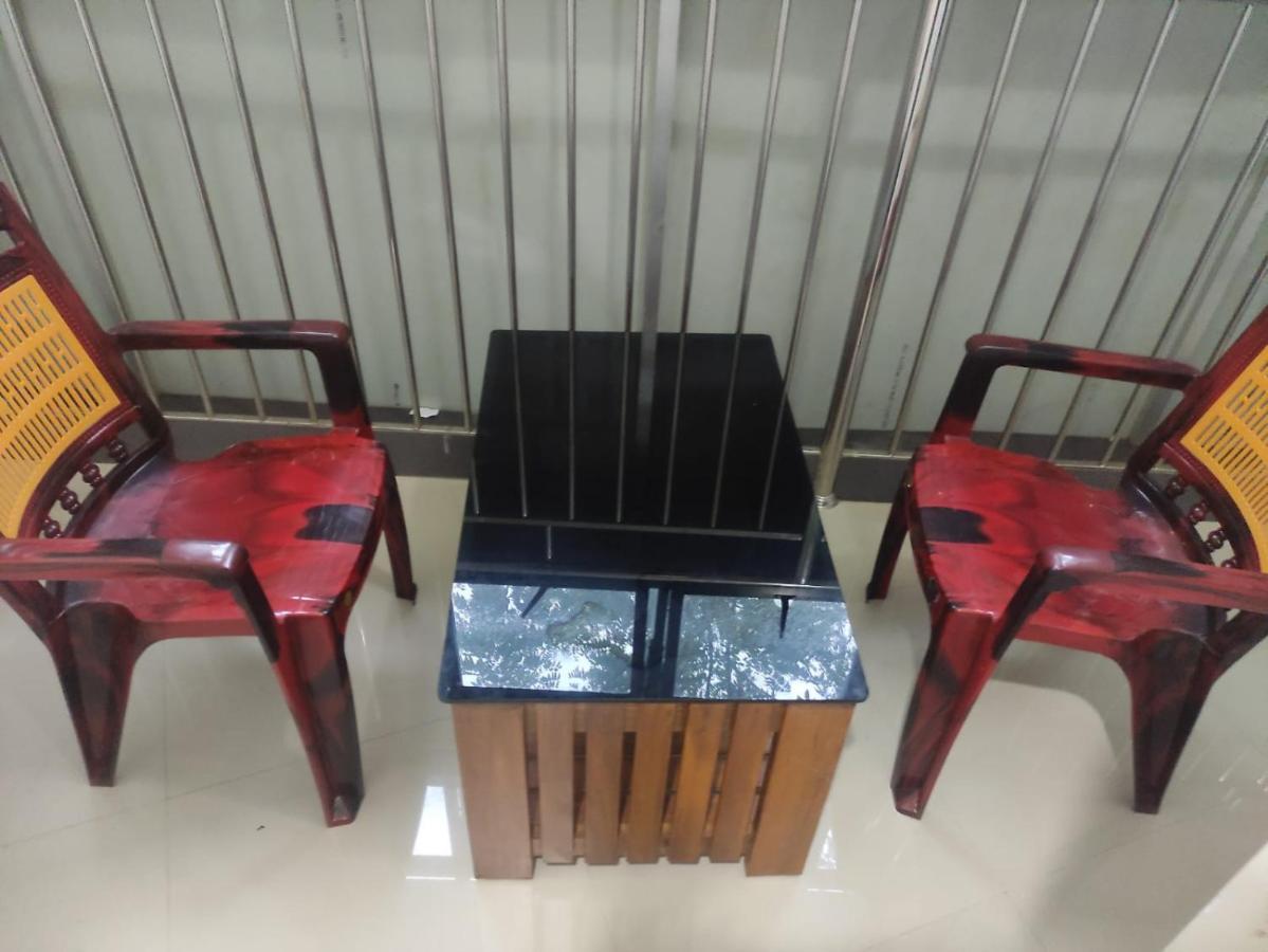 Hotel Pms Dhabi Residency Kottakkal Esterno foto